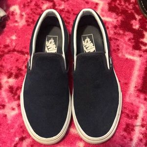 Great condition navy vans!